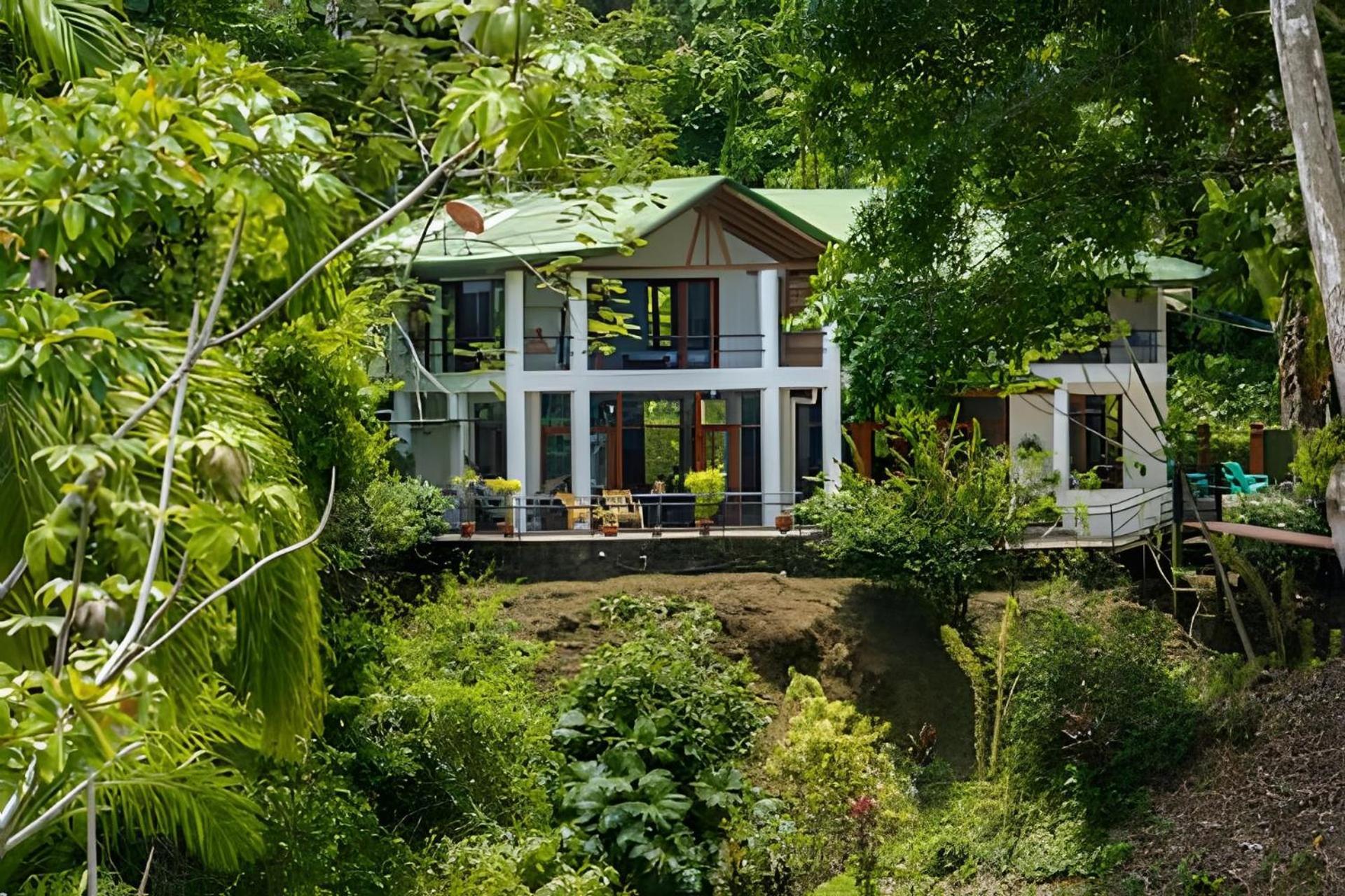 The Jungle Inn Dominicalito Luaran gambar